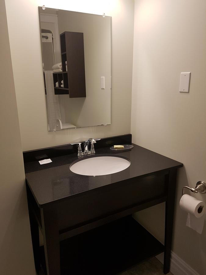 Seaport Inn Port Union 外观 照片