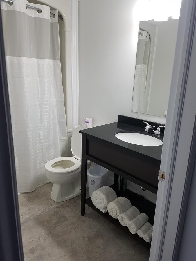 Seaport Inn Port Union 外观 照片
